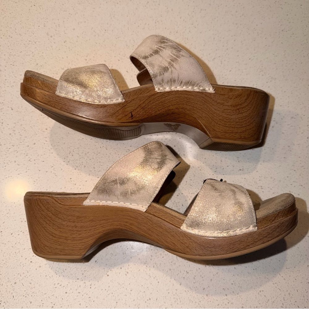 Dansko Sophie Double Strap Sandal Metallic Gold Leather EU 42 US 11-11.5 - Picture 6 of 8